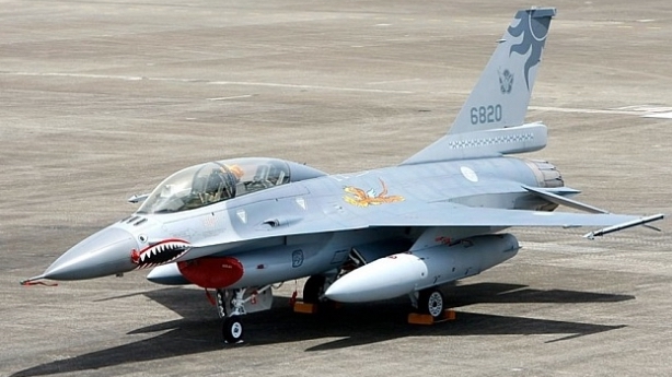Taiwan commissions new F-16s