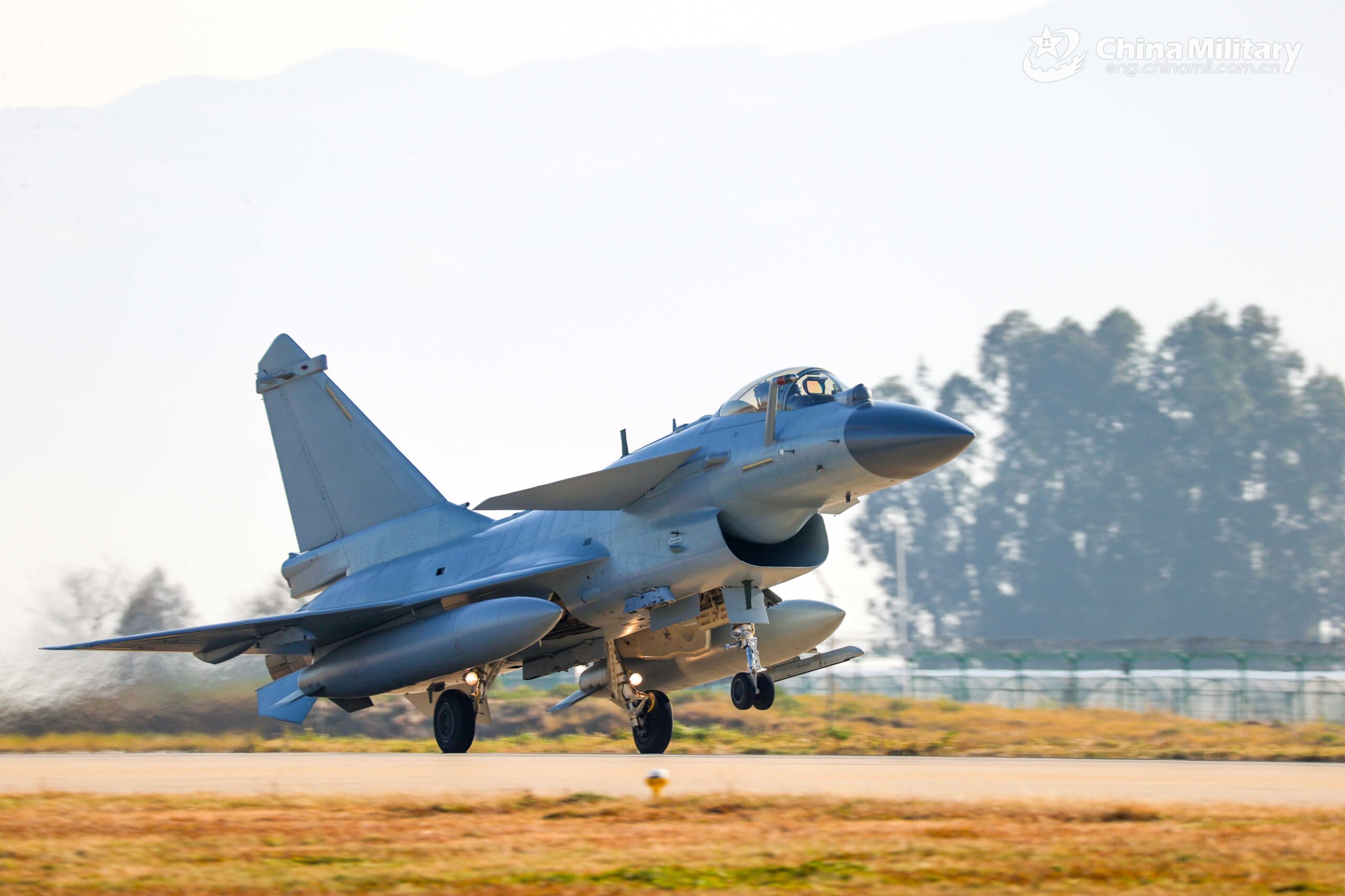 China plans to increase military spending by 7.1 percent in 2022