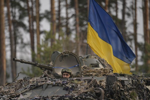 Russia-Ukraine Conflict: Western Aid to Ukraine