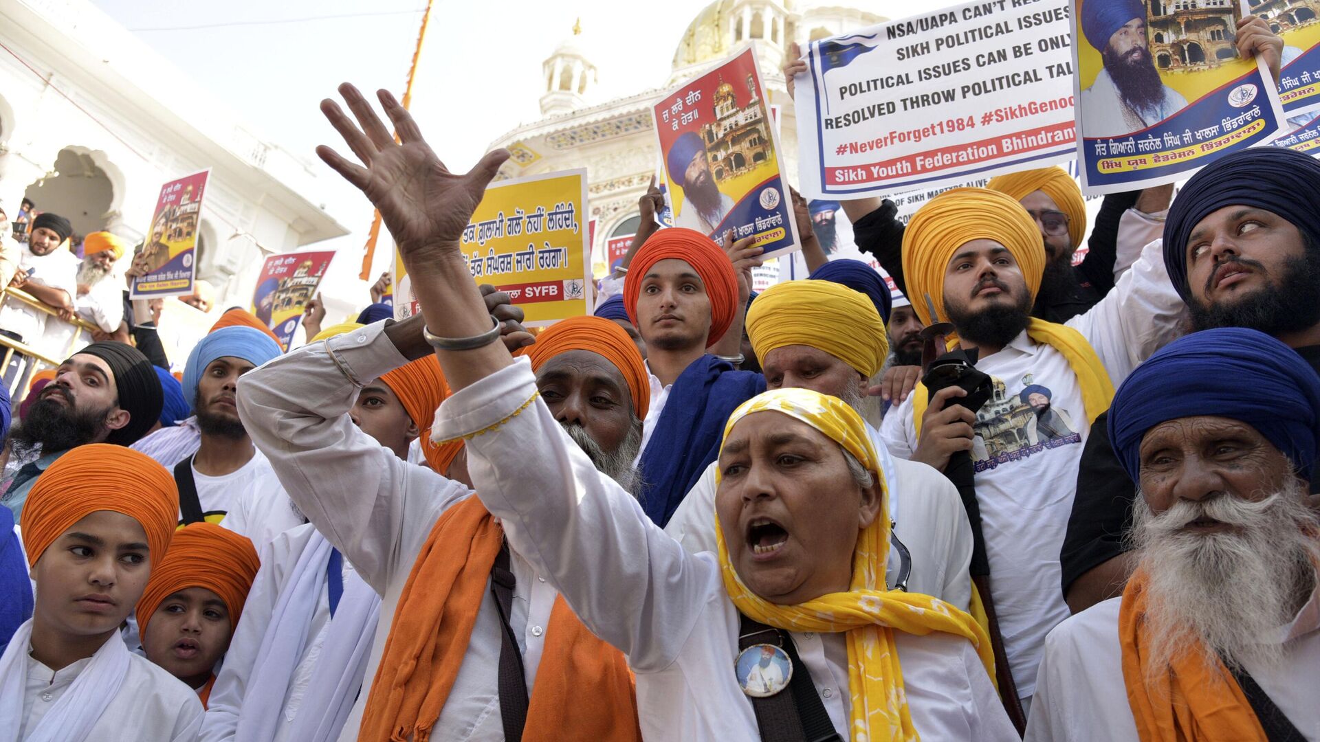 The Creepy Syndrome of Extremism in India