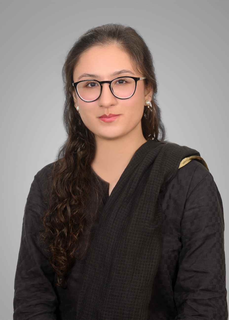 Picture of Zahra Zaman
