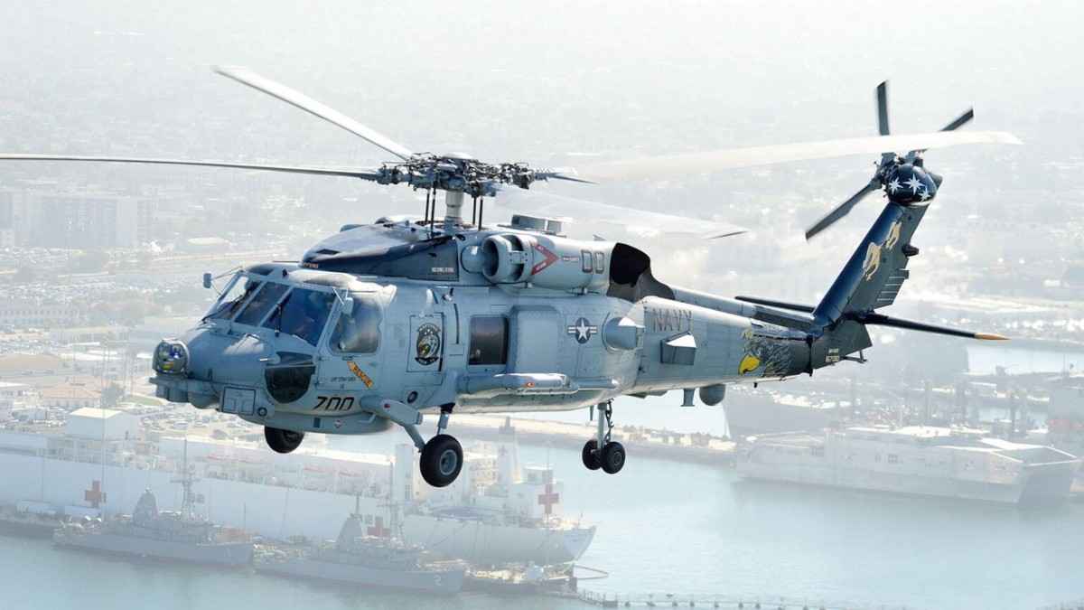 Raytheon Unveils High-Definition Targeting System for U.S. Navy Helicopters