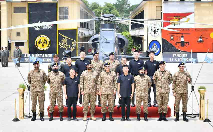 Pakistan Army Inducts Chinese Z-10ME Attack Helicopters