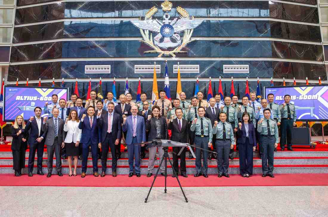 Taiwan Receives First Batch of Altius-600M Drones from Anduril