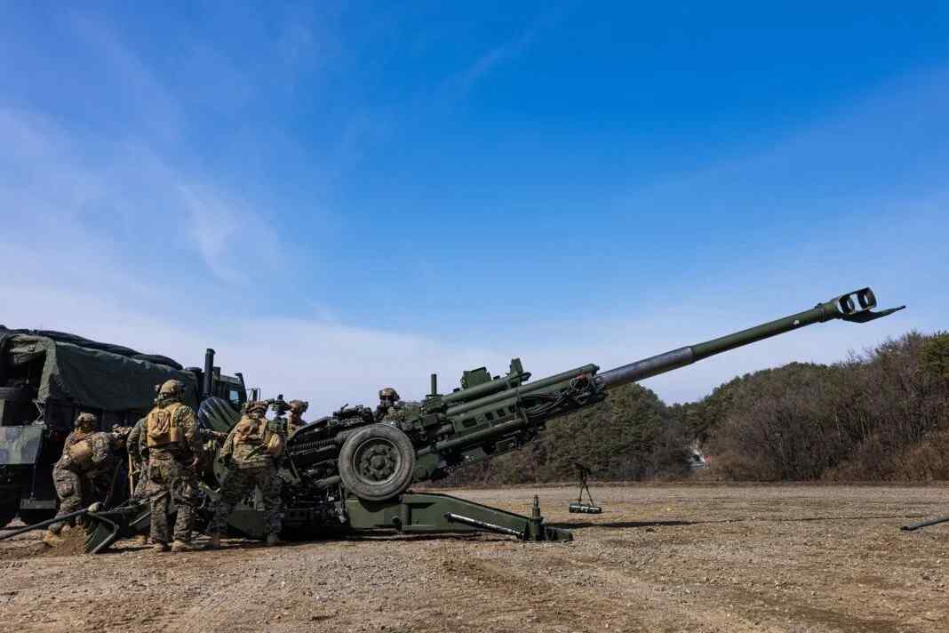 U.S. Approves $104 Million Sale to Ukraine for M777 Howitzer Support Services