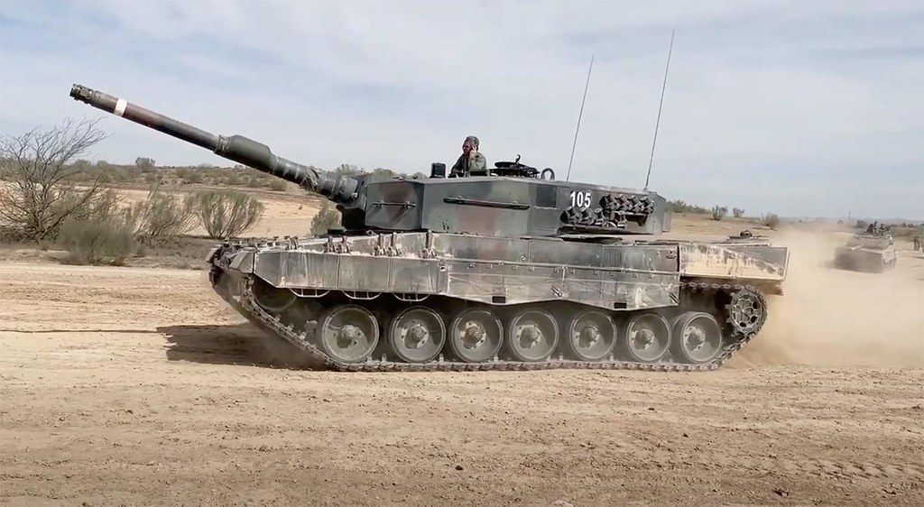 What You Need to Know About the Leopard 2A4 Main Battle Tank